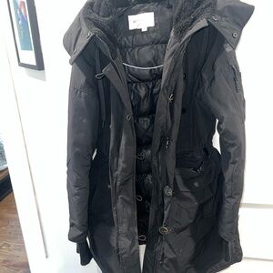 BCBGMAXAZRIA Women's Black parka
